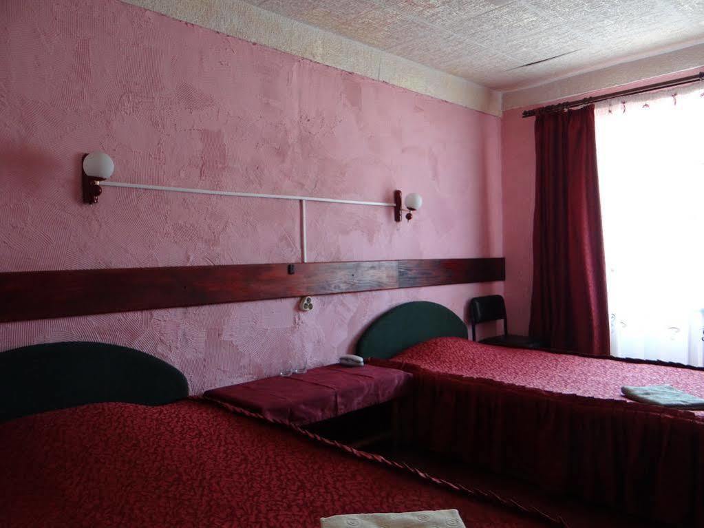 Hotel Desna Kut Киев Экстерьер фото